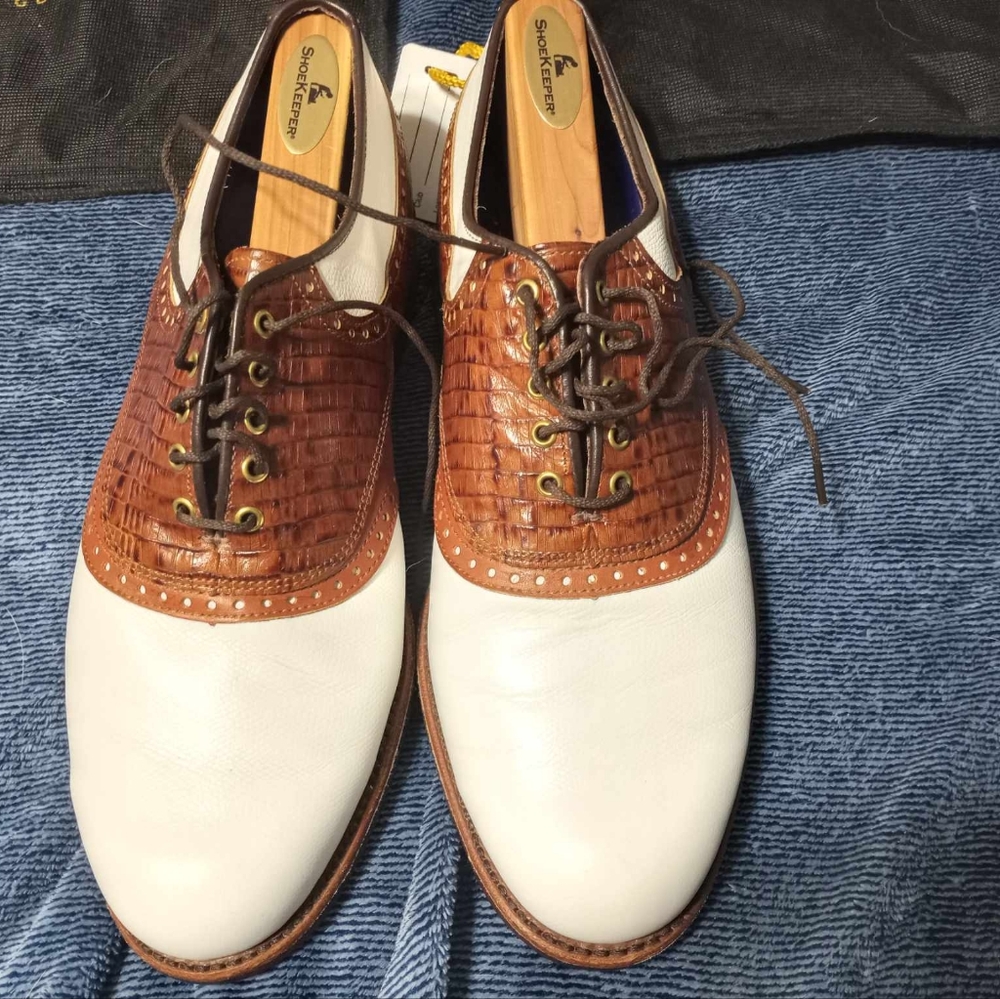 Foot Joy Icon Men's Golf Shoes size 9.5